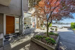 6 2138 SE KENT AVENUE, Vancouver, BC