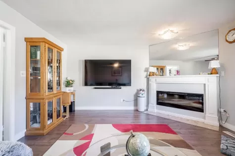 2 8531 BENNETT ROAD image #1