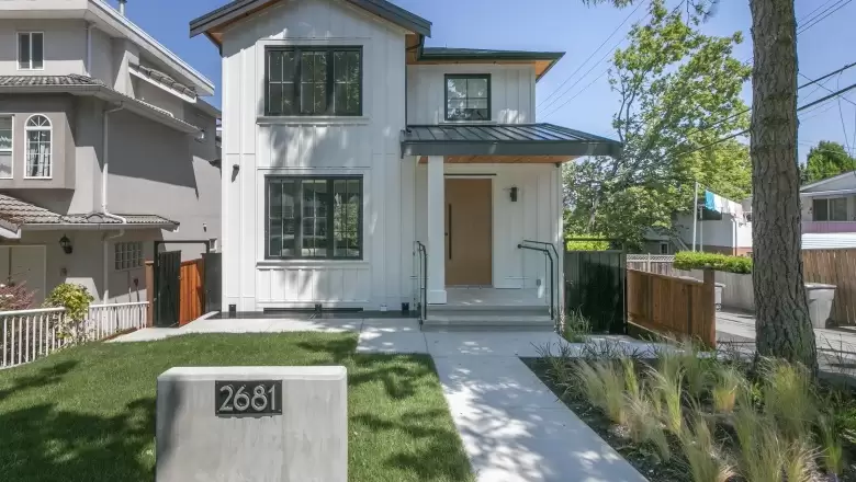 2681 E 18TH AVENUE image #1