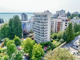 4 1717 DUCHESS AVENUE, West Vancouver, West Vancouver, BC