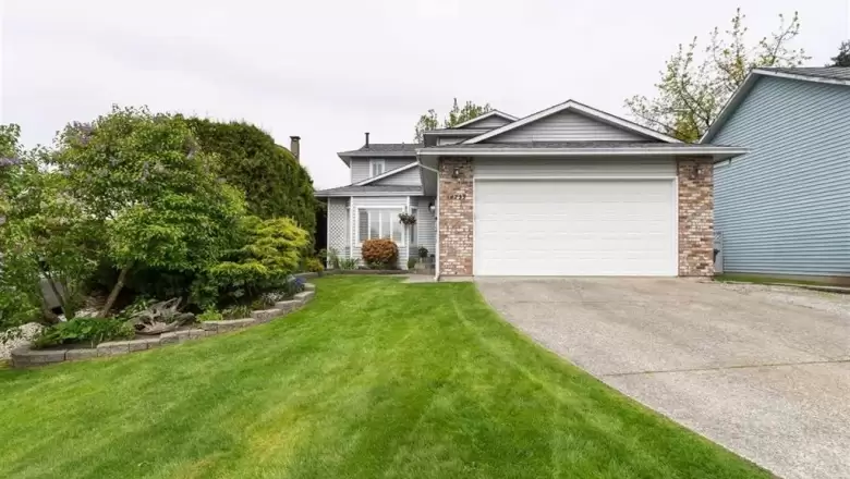 14733 89A AVENUE image #1