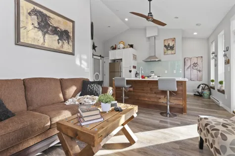 5633 HUSTON ROAD image #2