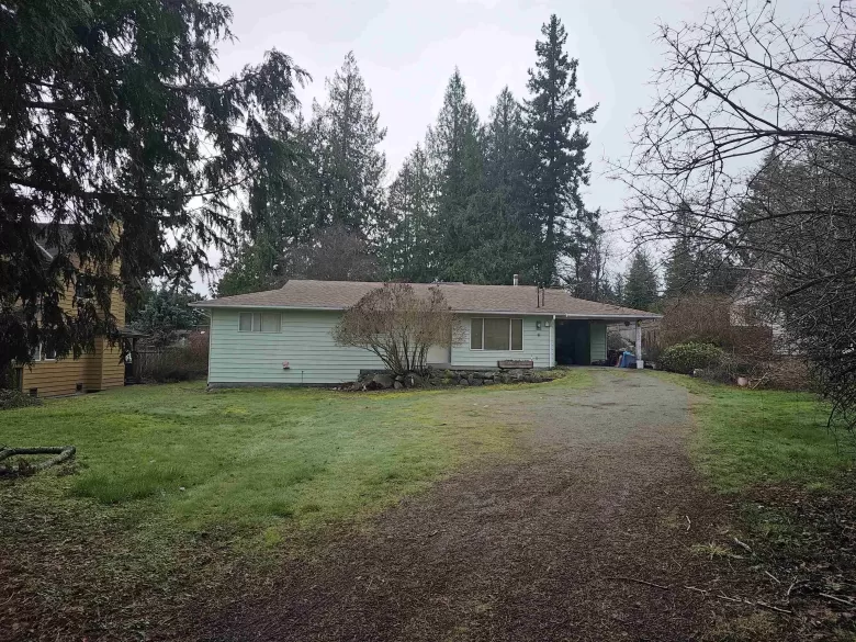 7833 LOHN ROAD image #1