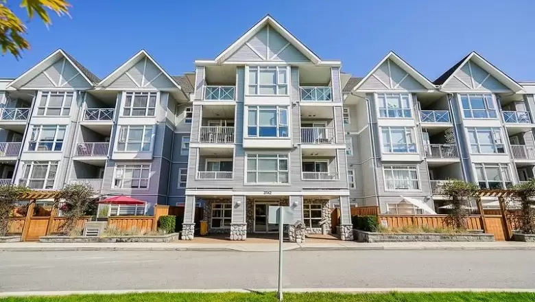 111 3142 ST JOHNS STREET image #1