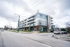 310 2102 W 48TH AVENUE, Vancouver, BC