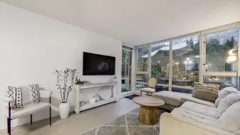 202 1033 MARINASIDE CRESCENT, Vancouver West, Vancouver, BC