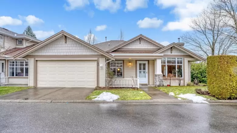 60 20751 87 AVENUE image #1
