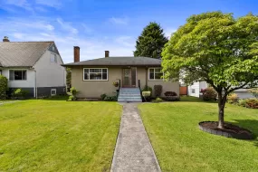 4314 NAPIER STREET, Burnaby, BC