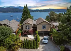 556 SEAVIEW ROAD, Sunshine Coast, Gibsons, BC