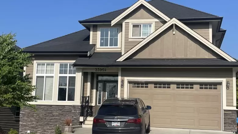 33954 MCPHEE PLACE image #1