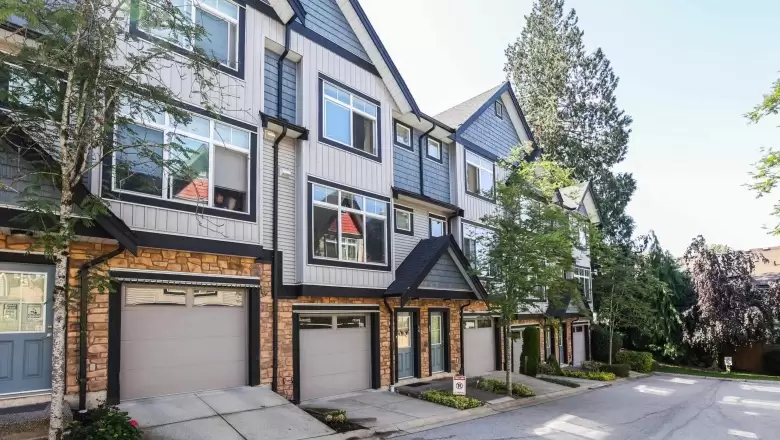 46 6299 144 STREET image #1