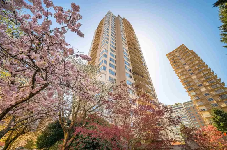 603 1850 COMOX STREET image #1