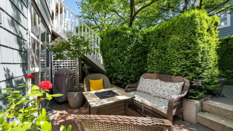 103 685 W 7TH AVENUE image #1