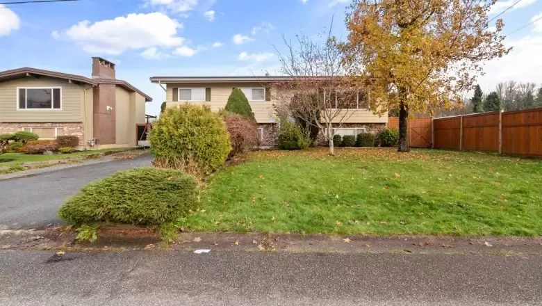 10164 MANOR DRIVE image #1
