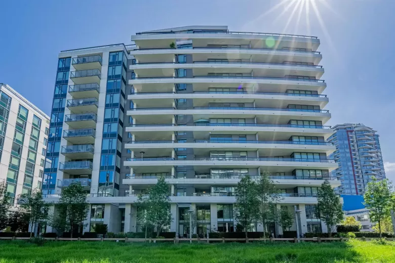 906 1688 PULLMAN PORTER STREET image #1