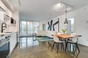 714 221 UNION STREET, Vancouver East, Vancouver, BC