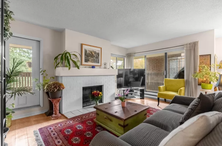 327 7451 MINORU BOULEVARD image #1