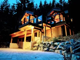 8255 ALPINE WAY, Whistler, Whistler, BC