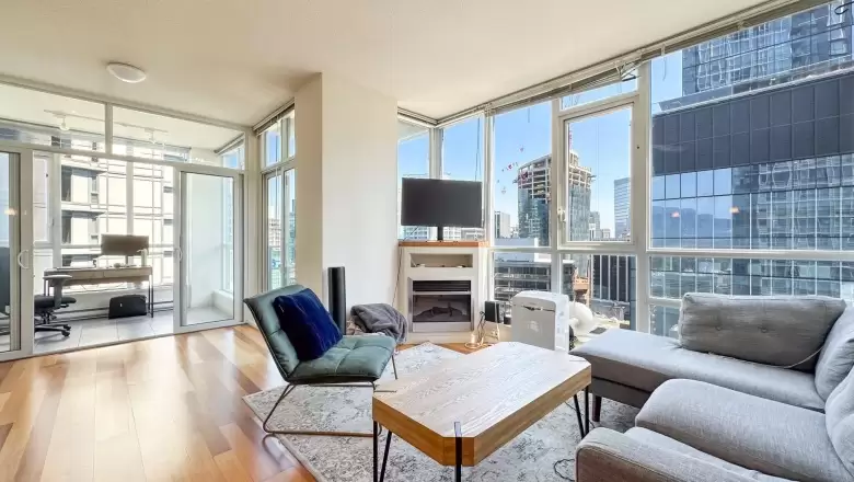 2603 1189 MELVILLE STREET image #1