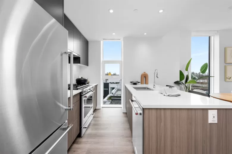 107 3430 E KENT AVENUE SOUTH image #1