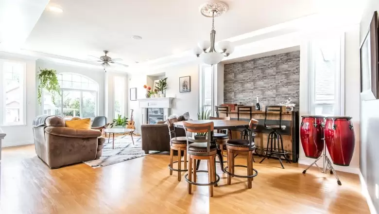 2018 BALSAM WAY image #1