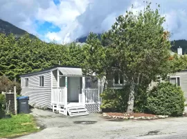 19 39768 GOVERNMENT ROAD, Squamish, Squamish, BC