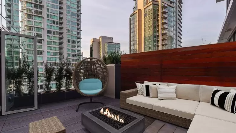 601 620 CARDERO STREET image #1
