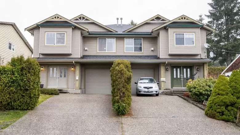 1211 HAMMOND AVENUE, Coquitlam, BC