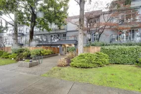 207 1450 LABURNUM STREET, Vancouver West, Vancouver, BC