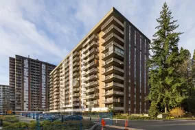 207 2012 FULLERTON AVENUE, North Vancouver, North Vancouver, BC