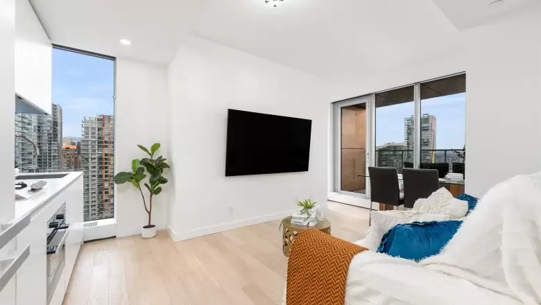3307 1480 HOWE STREET image #1