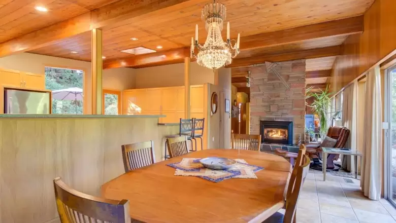 5486 GREENLEAF ROAD image #1