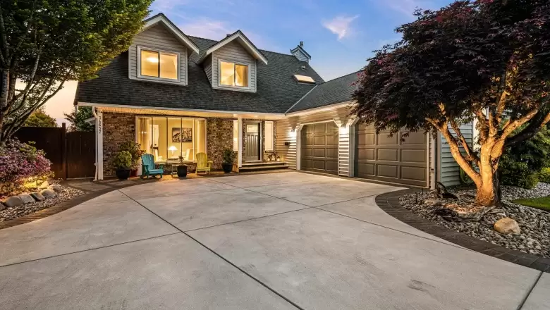 34657 DUNSMUIR COURT image #1
