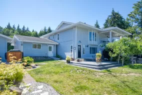 6135 FAIRWAY AVENUE, Sunshine Coast, Sechelt, BC