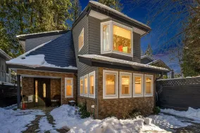 4910 CAPILANO ROAD, North Vancouver, North Vancouver, BC