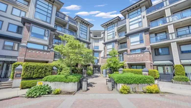 212 10866 CITY PARKWAY, Surrey, BC