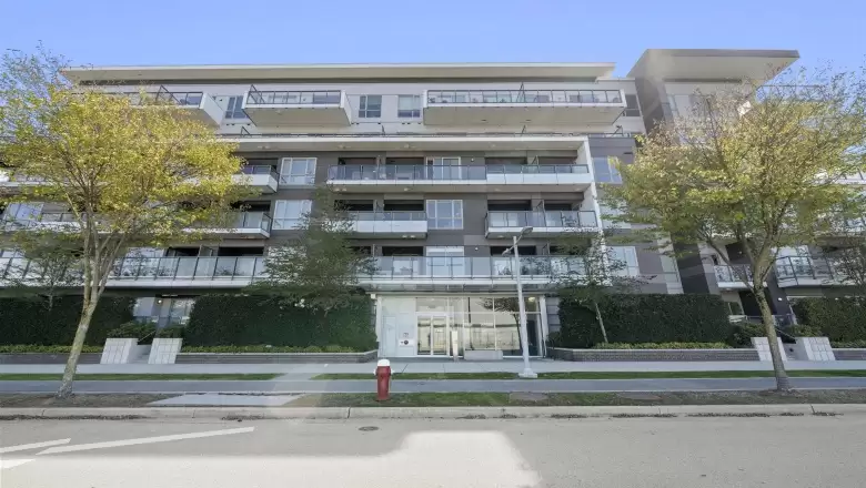 309 7008 RIVER PARKWAY image #1