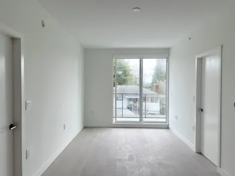 301 5212 CAMBIE STREET image #3