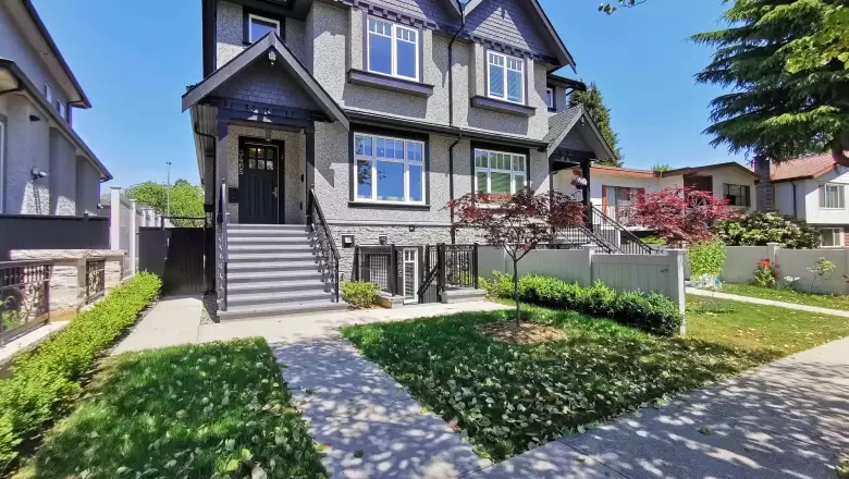 3465 E 50TH AVENUE image #1