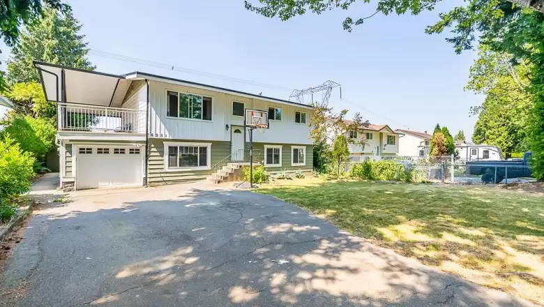 6251 SUNDANCE DRIVE image #1