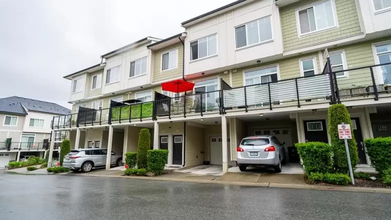 52 13670 62 AVENUE image #1