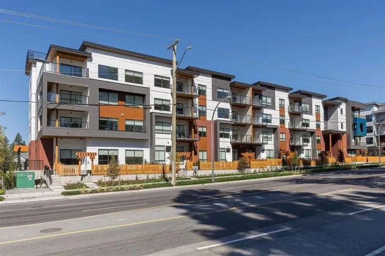 103 20286 72B AVENUE image #1