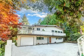 7674 BURRIS STREET, Burnaby South, Burnaby, BC