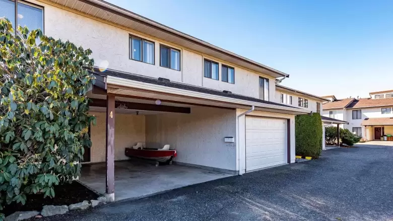 4 9251 HAZEL STREET image #1