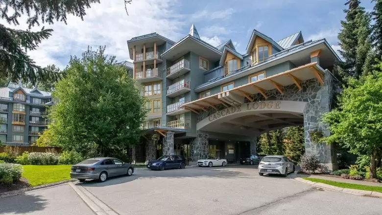 312 4315 NORTHLANDS BOULEVARD image #1