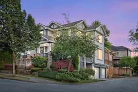 24010 HILL AVENUE, Maple Ridge, Maple Ridge, BC