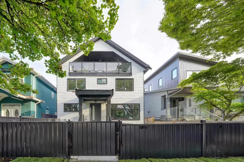 3248 WILLIAM STREET image #1