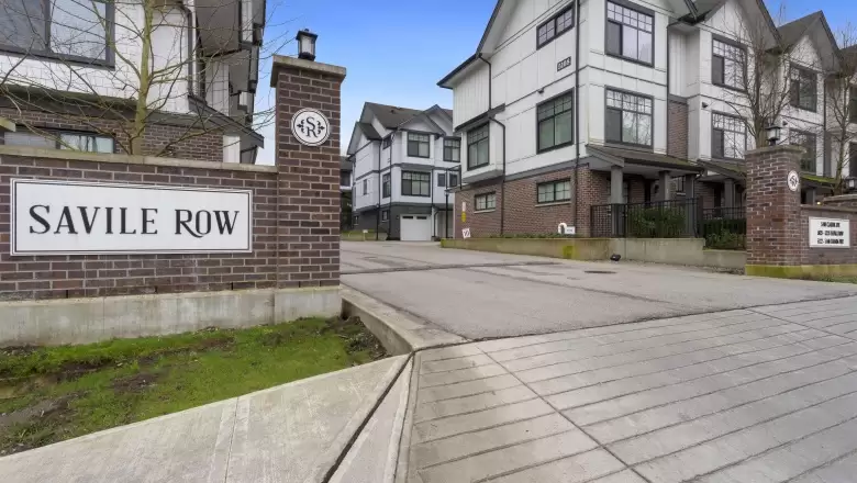 10 5152 CANADA WAY image #1