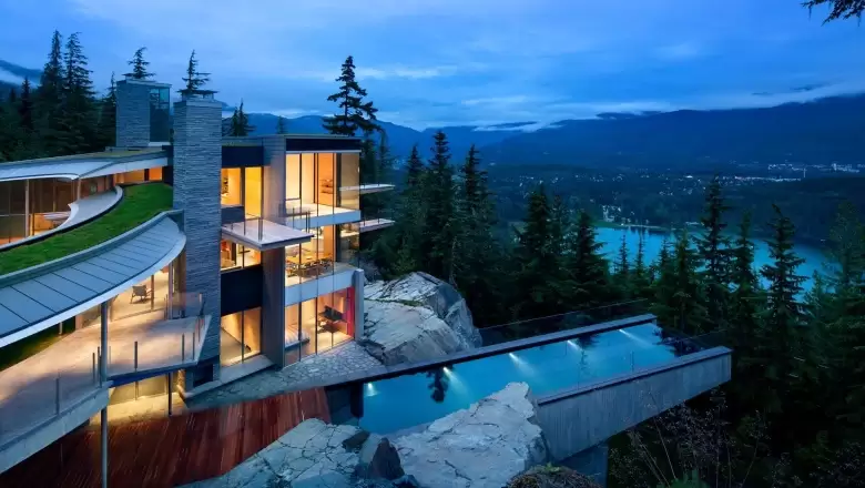 5462 STONEBRIDGE DRIVE, Whistler, BC