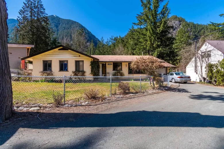 19575 SILVERHOPE ROAD, Hope, BC for sale